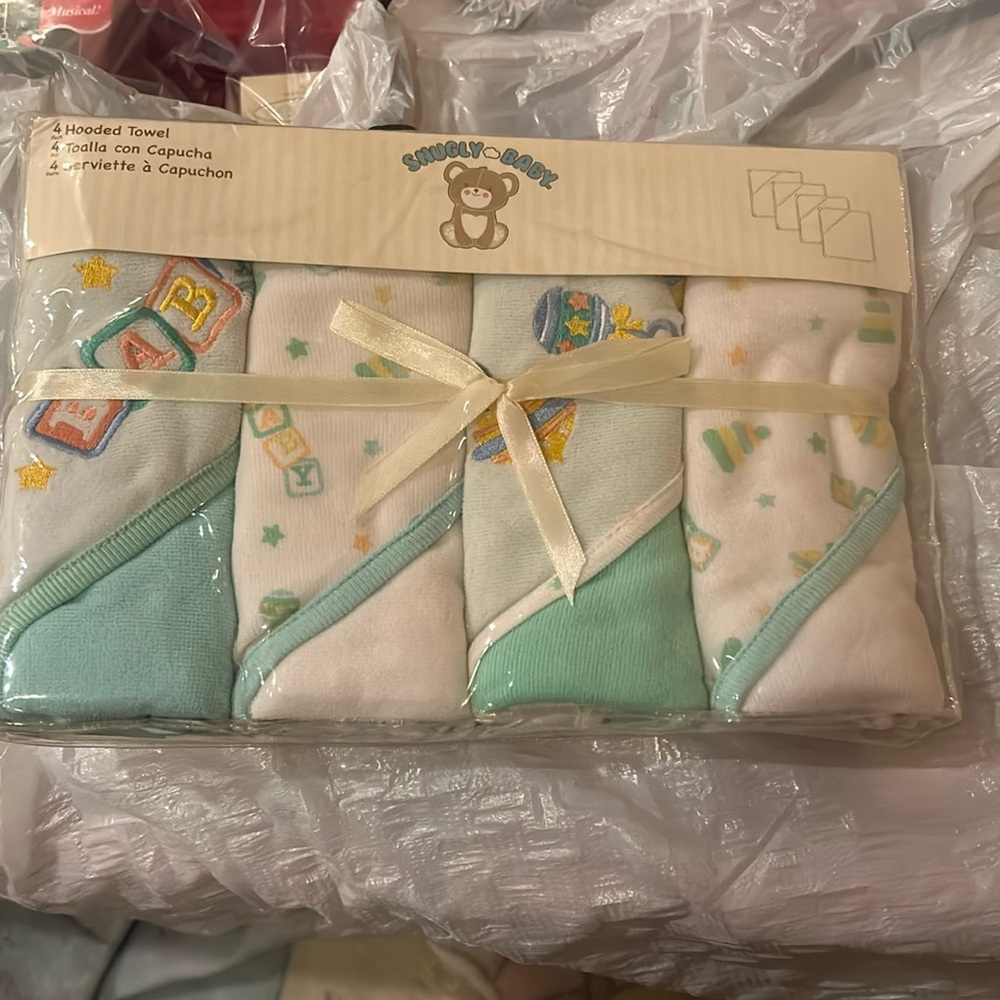 4 pack baby unisex hooded towels